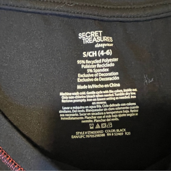 Secret Treasures Penguin Pajama Set - Picture 2 of 5